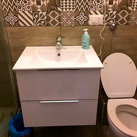 Maison d'hôtes Vacanze Romane 4*